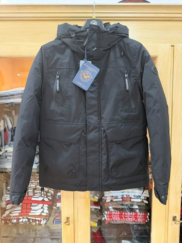 Schwarze jacke aeronautica - schwarze,